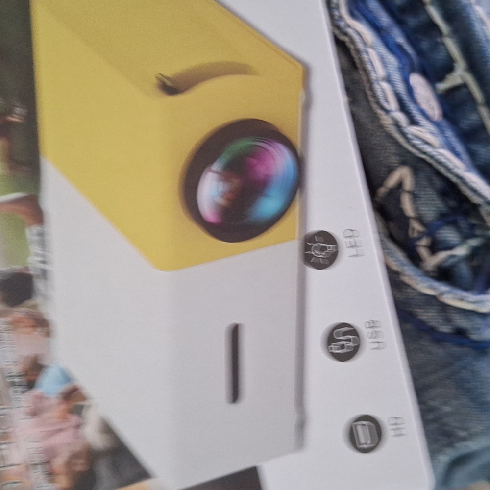 Portable LED Projector - Yellow and White